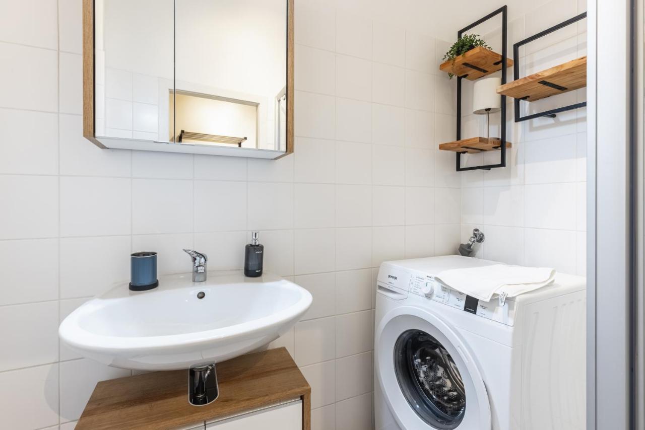Cozy Studio Apartment Located In Vienna'S Vibrant City Center المظهر الخارجي الصورة